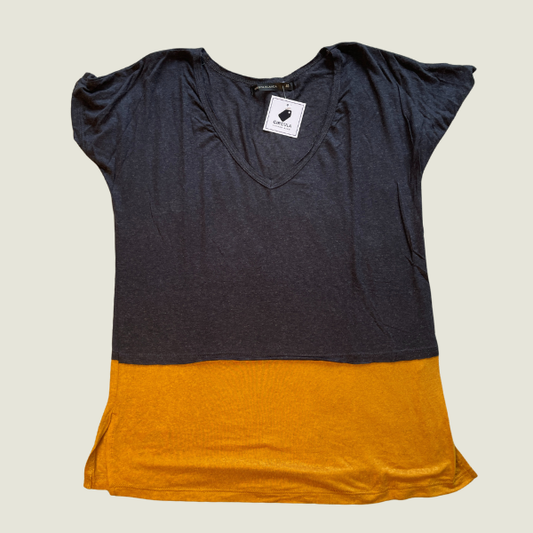 Remera CUESTA BLANCA