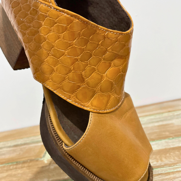 Sandalias