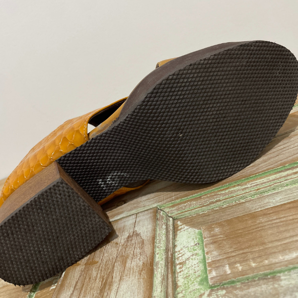 Sandalias