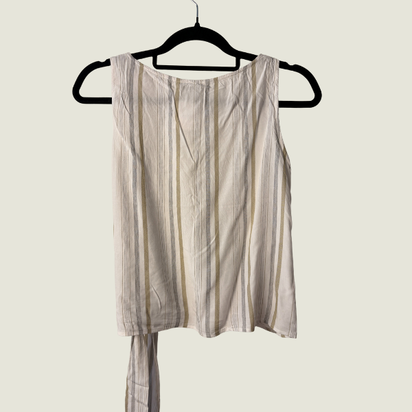Top STRADIVARIUS