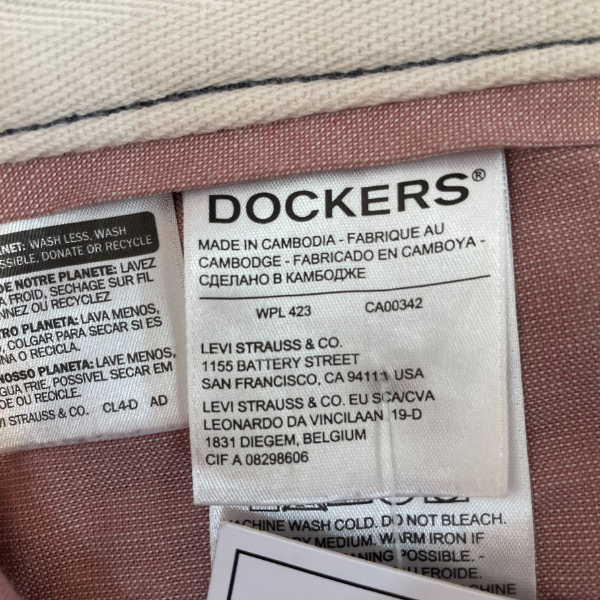 Short DOCKERS