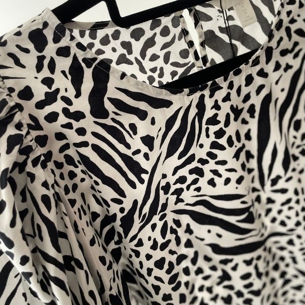 Blusa H&M
