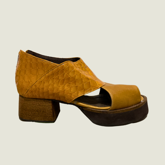 Sandalias