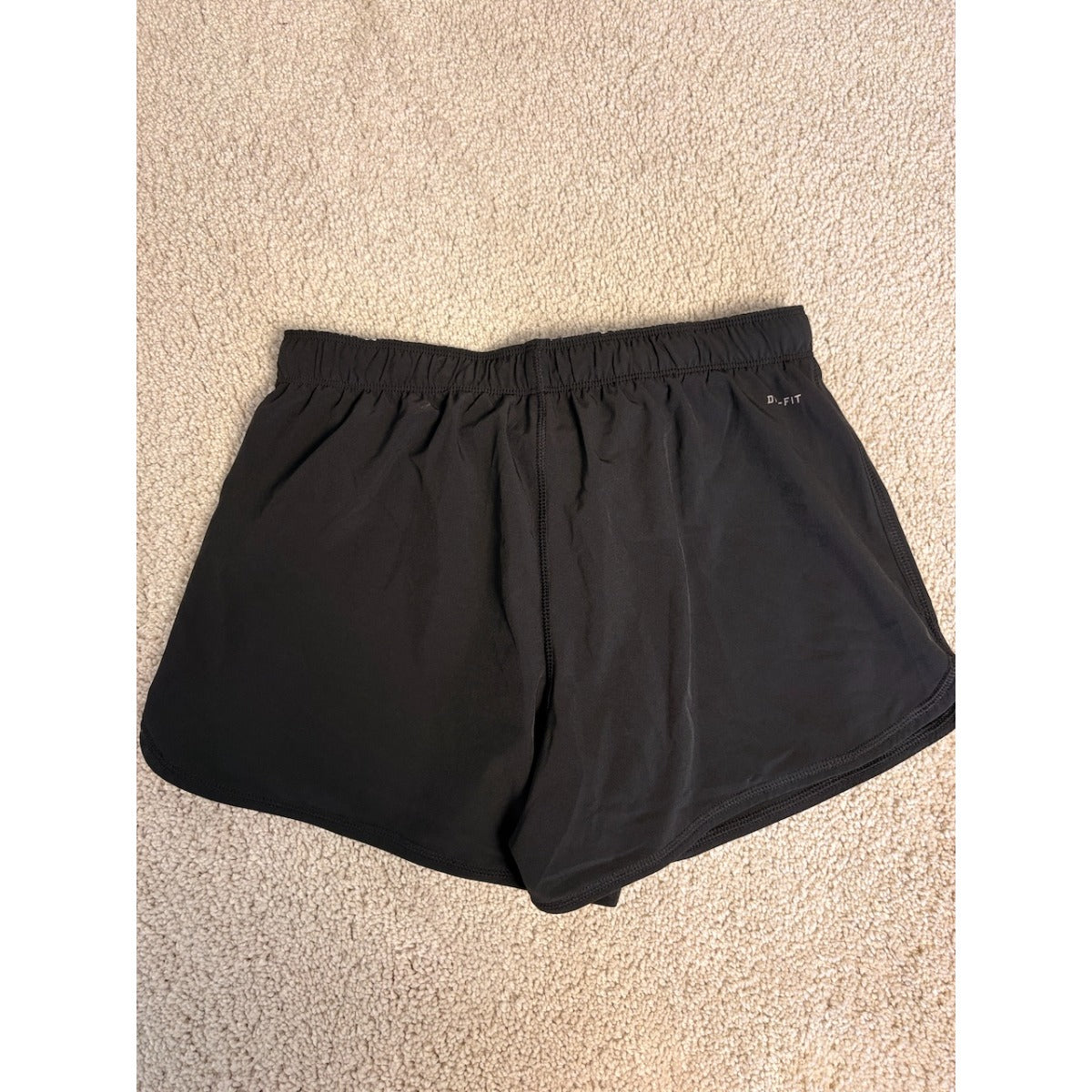 Short NIKE