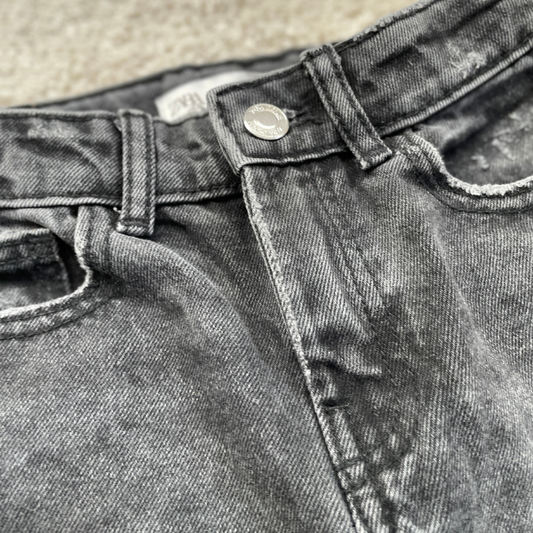 Pantalón ZARA