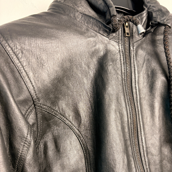 Campera 100% CUERO