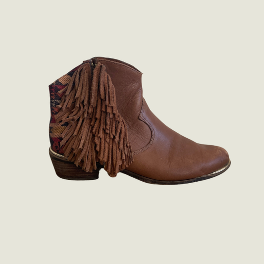 Botas TANARA