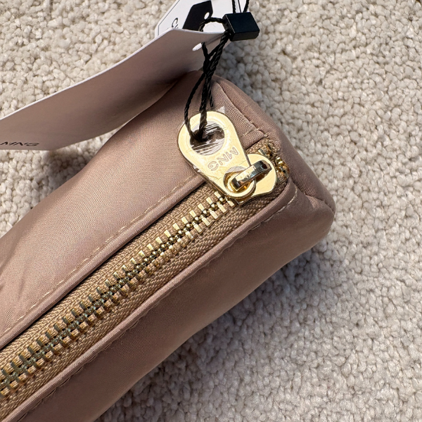 Accesorio MANGO