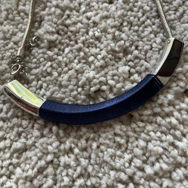 Collar