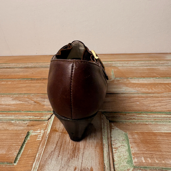 Zapato TOTO