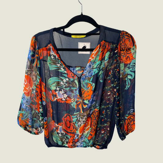 Blusa TOQUE