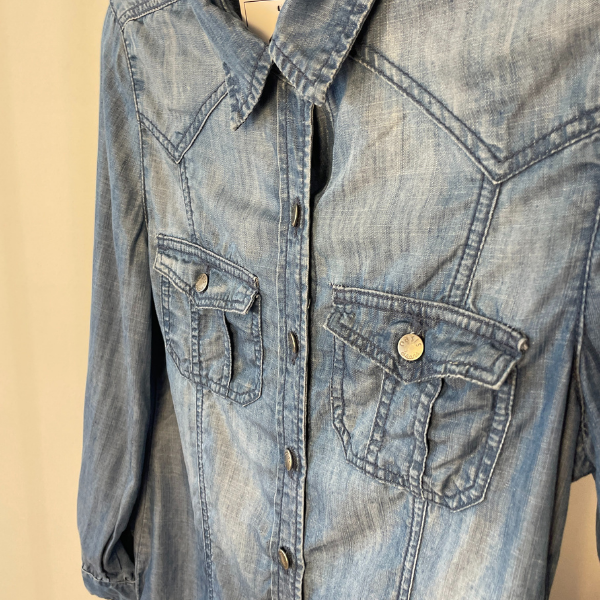 Camisa