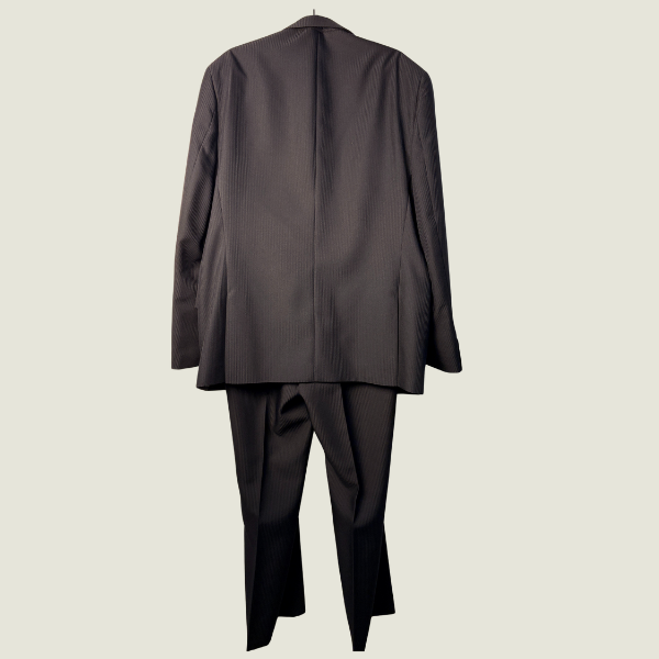 Traje HARRINTON