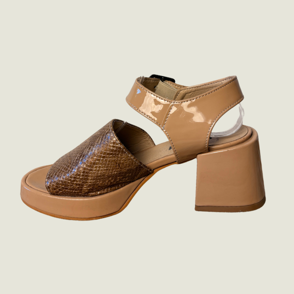 Sandalias KORIUM