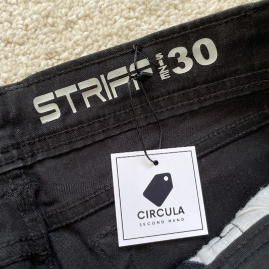 Pantalones STRIFF