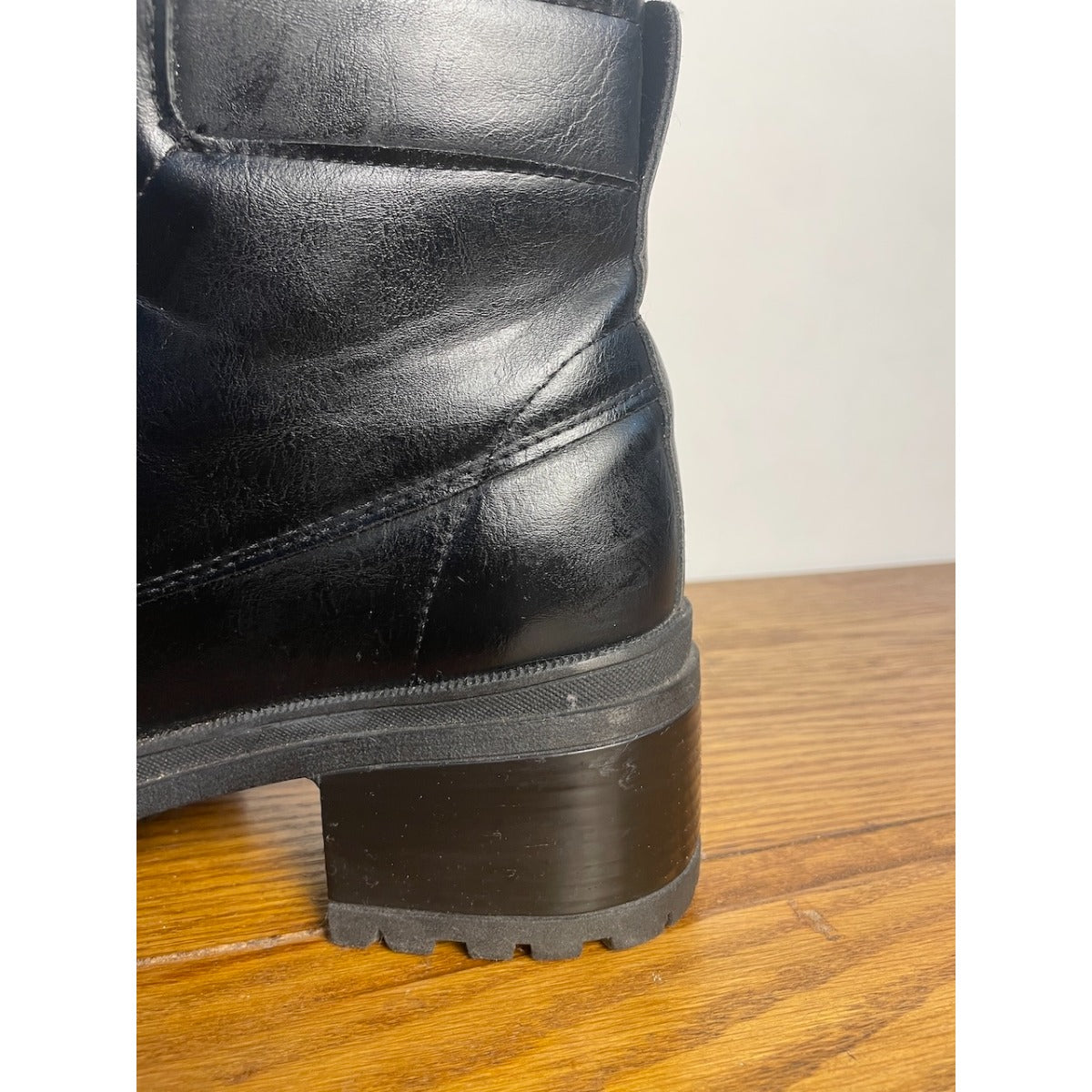 Botas
